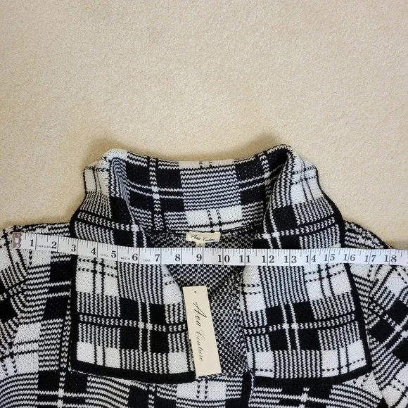 Ava Couture Wrap Sweater NWT Women Large Shall Collar Acrylic Black White Chunky - Picture 5 of 12